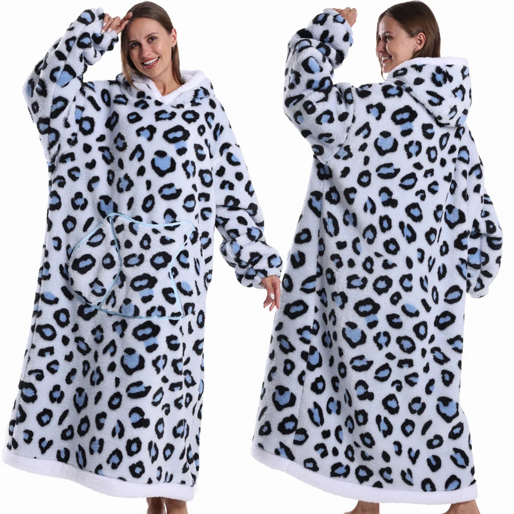 Extra Long Women Halloween Blankets with Sleeves Winter Plush Fleece Homewear Christmas Pajamas Adult Warm Oversized Hoodies